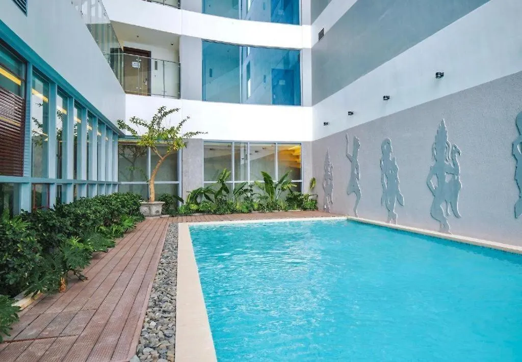 Best View Panorama Condotel Managed By Mlb 나트랑 호텔