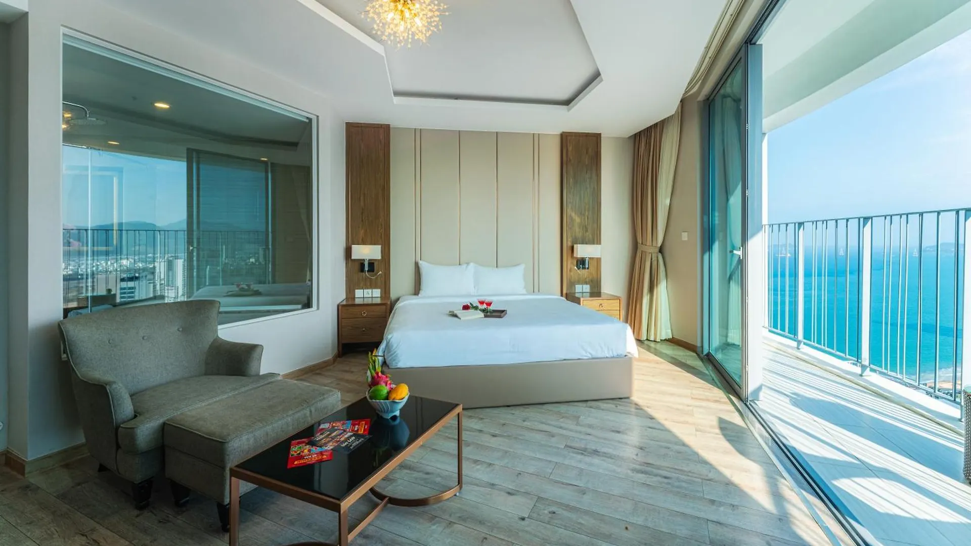 Best View Panorama Condotel Managed By Mlb 나트랑